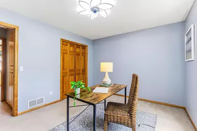 2413 Bridle Creek Trail, Chanhassen, MN 55317 - Photo 26
