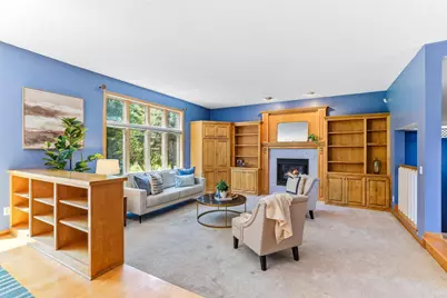 2413 Bridle Creek Trail, Chanhassen, MN 55317 - Photo 4