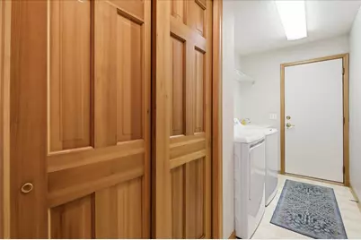 11137 Wyoming Road S, Bloomington, MN 55438 - Photo 28