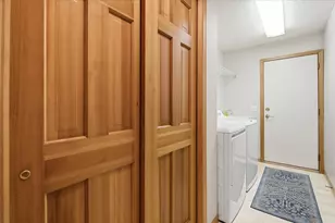 11137 Wyoming Road S, Bloomington, MN 55438 - Photo 28