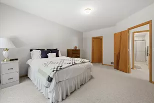 11137 Wyoming Road S, Bloomington, MN 55438 - Photo 30