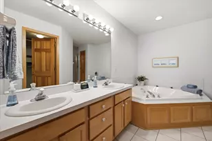 11137 Wyoming Road S, Bloomington, MN 55438 - Photo 26