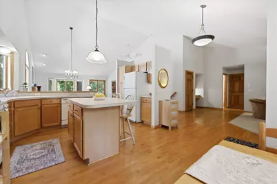 11137 Wyoming Road S, Bloomington, MN 55438 - Photo 16