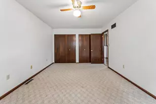 300 8th St NW, Plainview, MN 55964 - Photo 16