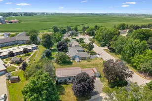 300 8th St NW, Plainview, MN 55964 - Photo 30