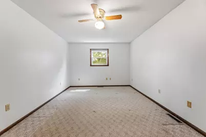 300 8th Street NW, Plainview, MN 55964 - Photo 10
