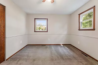300 8th Street NW, Plainview, MN 55964 - Photo 8