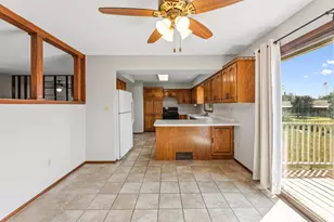 300 8th St NW, Plainview, MN 55964 - Photo 8