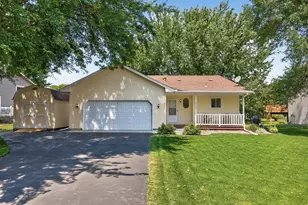 6043 Kalland Dr NE, Albertville, MN 55301 - Photo 2