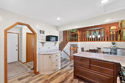 6043 Kalland Drive NE, Albertville, MN 55301 - Photo 10