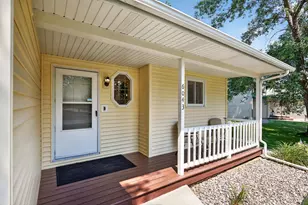 6043 Kalland Dr NE, Albertville, MN 55301 - Photo 4