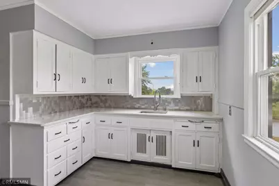 3416 Xenwood Avenue S, Saint Louis Park, MN 55416 - Photo 4