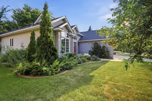 1688 Wedgewood Dr NE, Owatonna, MN 55060 - Photo 56