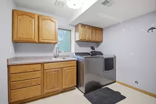 1688 Wedgewood Dr NE, Owatonna, MN 55060 - Photo 36