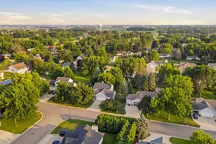 1688 Wedgewood Dr NE, Owatonna, MN 55060 - Photo 60