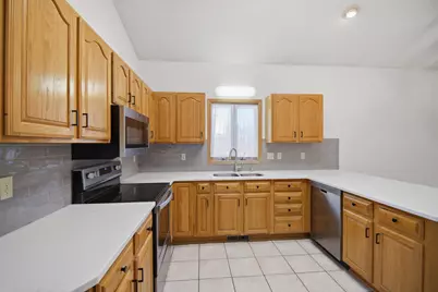 1688 Wedgewood Drive NE, Owatonna, MN 55060 - Photo 8