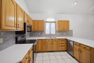 1688 Wedgewood Dr NE, Owatonna, MN 55060 - Photo 8