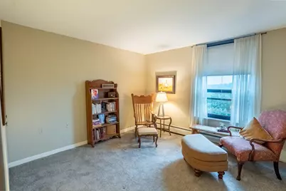 6615 Lake Shore Drive S #917, Richfield, MN 55423 - Photo 8
