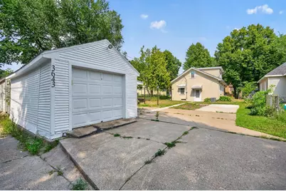 3643 Queen Avenue N, Minneapolis, MN 55412 - Photo 26