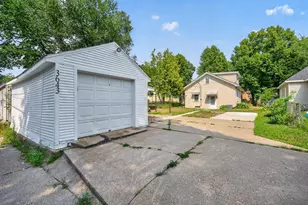 3643 Queen Ave N, Minneapolis, MN 55412 - Photo 26