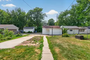 3643 Queen Ave N, Minneapolis, MN 55412 - Photo 28