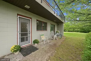 44 Miller Crest Ln, Saint Paul, MN 55106 - Photo 6