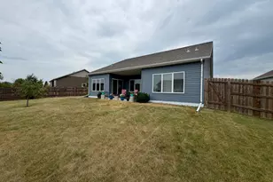 406 13th St NE, Dilworth, MN 56529 - Photo 4