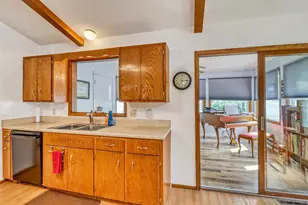 1411 23rd Ave S, Moorhead, MN 56560 - Photo 10