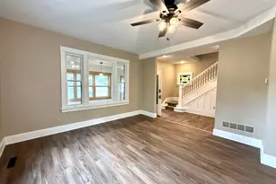 109 W Bridge St, Redwood Falls, MN 56283 - Photo 10