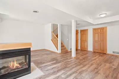 1971 Andrew Court, Chanhassen, MN 55317 - Photo 26