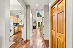 1971 Andrew Ct, Chanhassen, MN 55317 - Photo 2