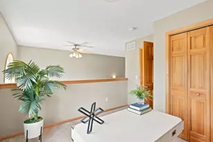 1971 Andrew Ct, Chanhassen, MN 55317 - Photo 14