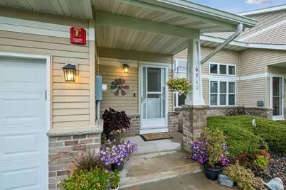 6710 98th Street S, Cottage Grove, MN 55016 - Photo 2