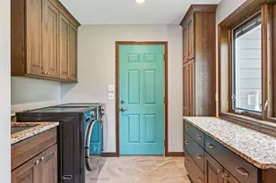 1817 W 59th St, Minneapolis, MN 55419 - Photo 82