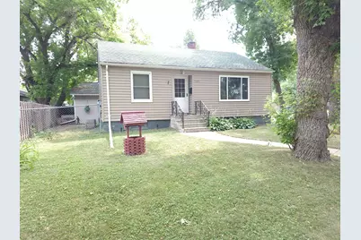 304 13th Street N, Moorhead, MN 56560 - Photo 1