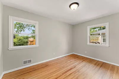 3947 Portland Avenue, White Bear Lake, MN 55110 - Photo 12