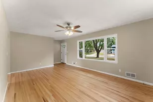 3947 Portland Ave, White Bear Lake, MN 55110 - Photo 10