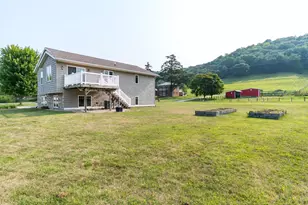 701 Spring Ct, Brownsville, MN 55919 - Photo 28