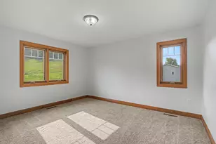 701 Spring Ct, Brownsville, MN 55919 - Photo 12