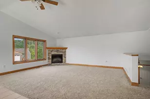 701 Spring Ct, Brownsville, MN 55919 - Photo 4