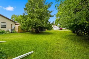 109 Kneale Ave S, Thief River Falls, MN 56701 - Photo 30