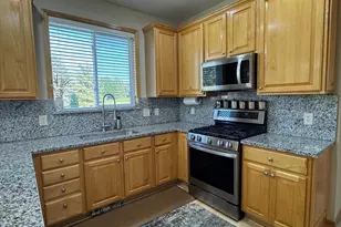 474 Bluebird Ln, Woodbury, MN 55125 - Photo 14