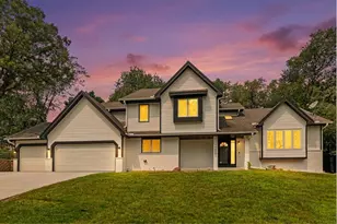 13629 Glasgow Ln, Apple Valley, MN 55124 - Photo 1