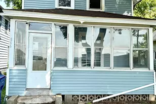 866 Duluth St, Saint Paul, MN 55106 - Photo 2