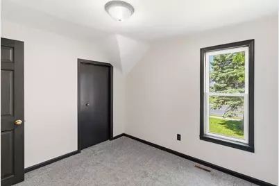 1035 E Main Street, Mankato, MN 56001 - Photo 26