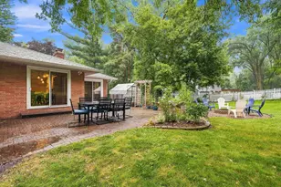 3600 Sunrise Dr E, Minnetonka, MN 55345 - Photo 8