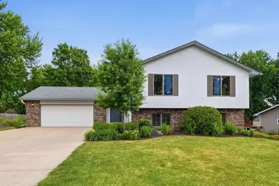 4027 Elmwood Drive, Saint Bonifacius, MN 55375 - Photo 2