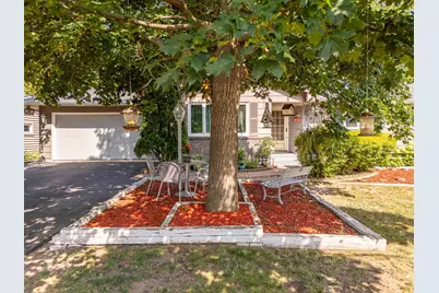 10325 Portland Avenue S, Bloomington, MN 55420 - Photo 2