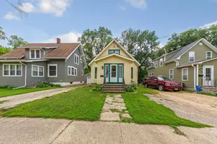 518 E 5th St, Albert Lea, MN 56007 - Photo 2