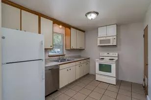109 Jay St, Le Sueur, MN 56058 - Photo 8
